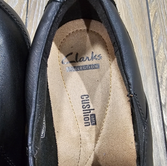 Clarks Dress Loafers Leather Slip-Ons Size 10 - Picture 8 of 9